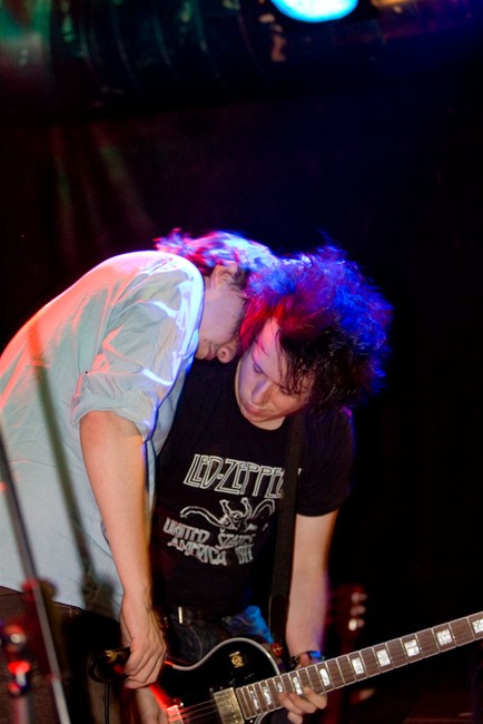 Art-Brut-at-the-Barfly-4.jpg