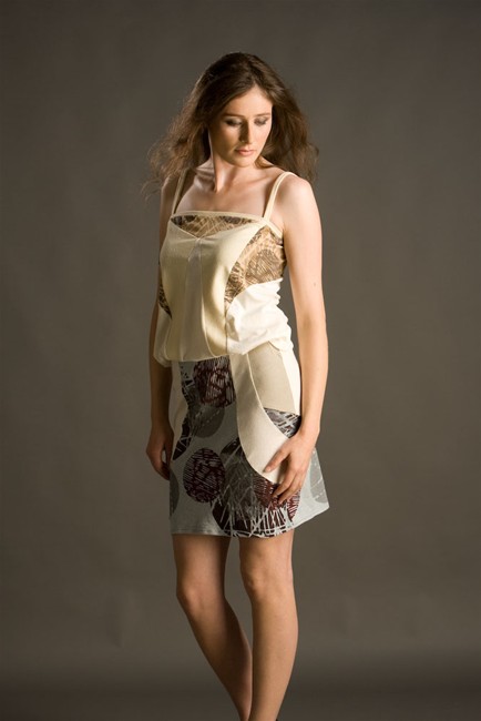 Feng-Ho---Bird-Spirit-fashion-collection-2008-13.jpg