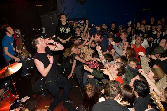 Modern-Life-is-War-at-Camden-Barfly-7.jpg